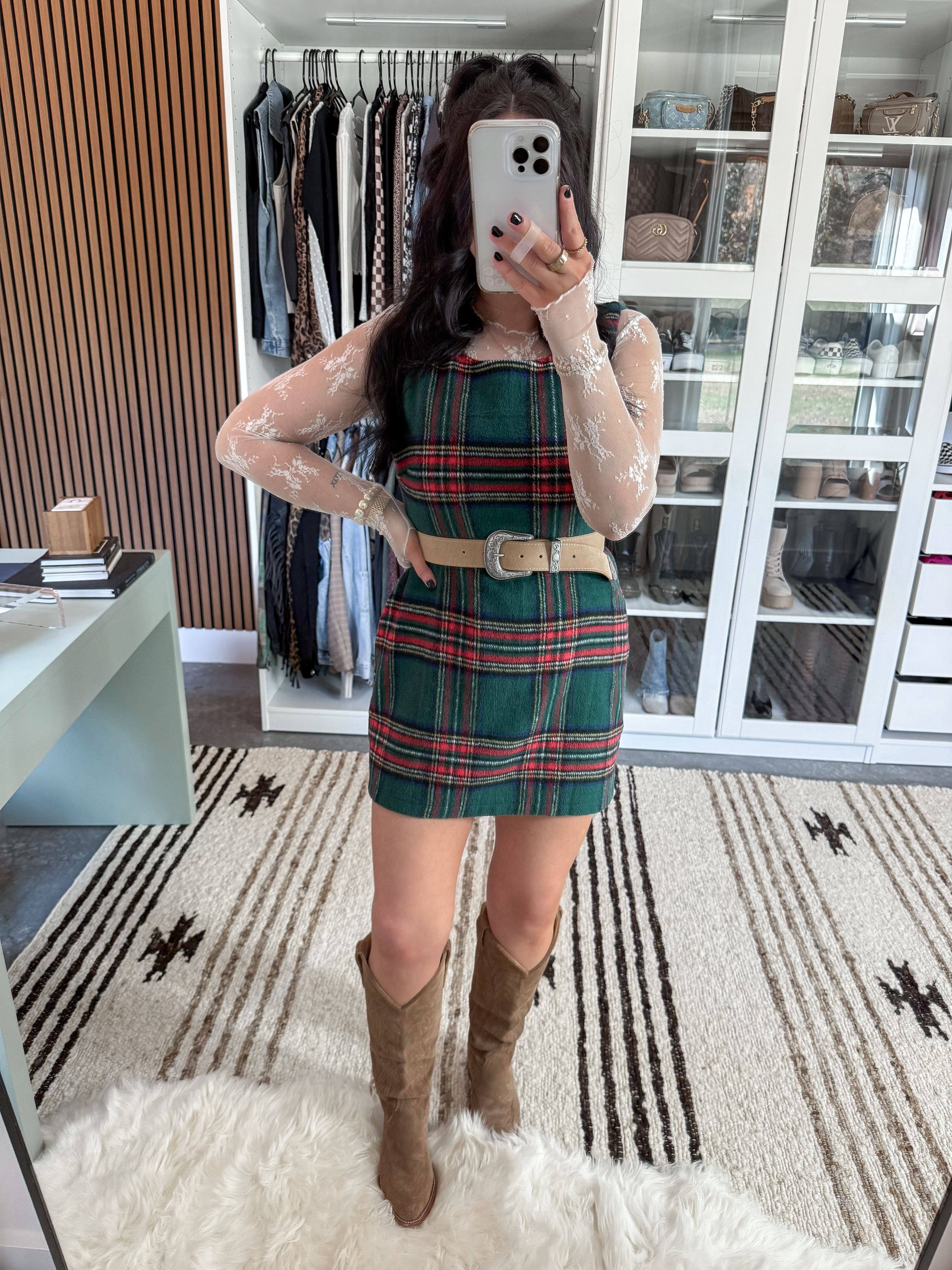 Classic Holiday Outfit 🎄

Lace Top - xs
Dress - small (this dress has really good length, so I had to fold mine at the waist and cover the fold with this belt! Also helped to give it some shape!)
Belt - small

You can't go wrong with this classic green and red plaid combo for Christmas! I layered this white lace long sleeve top under this beautiful (incredible quality) dress, added this western belt & finished the look with some suede brown cowgirl boots! 🤍

 

 #LTKHoliday #LTKFindsUnder50 #LTKFindsUnder100