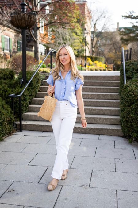 Spring into summer style. I love these white jeans for petites. Although they are cropped, they fit full length on my 5’2” frame. The best part is, you can wear them with ballet flats!


#LTKSeasonal #LTKstyletip #LTKover40