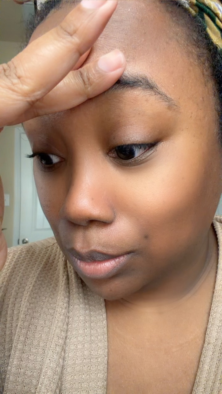 It’s Monday! And it’s been mondaying already and it’s only 10 Am! Spring break as a WFHM is no easy task. But we get her done ! ✅ Taking this spring break one day & snack at a time ! 😋 Happy Monday everyone! 