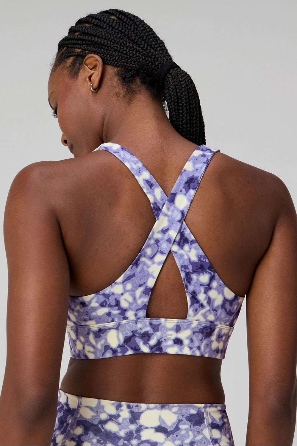 Oasis Twist Sports Bra | Fabletics
