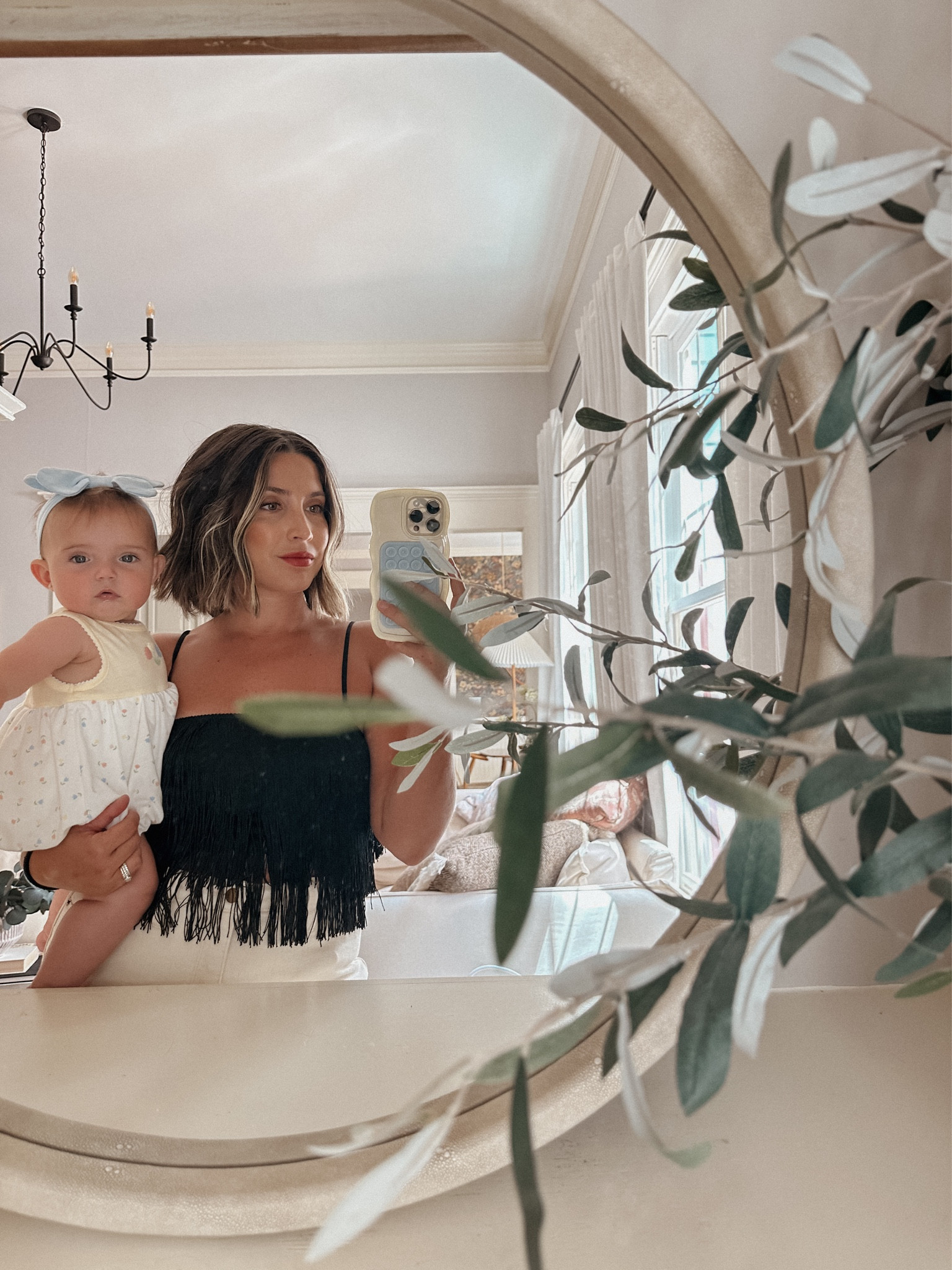 My mini ❤️❤️❤️❤️ also, how cute is this top!!??? Linked it in my bio and stories. 

#LTKStyleTip #LTKSaleAlert #LTKSeasonal