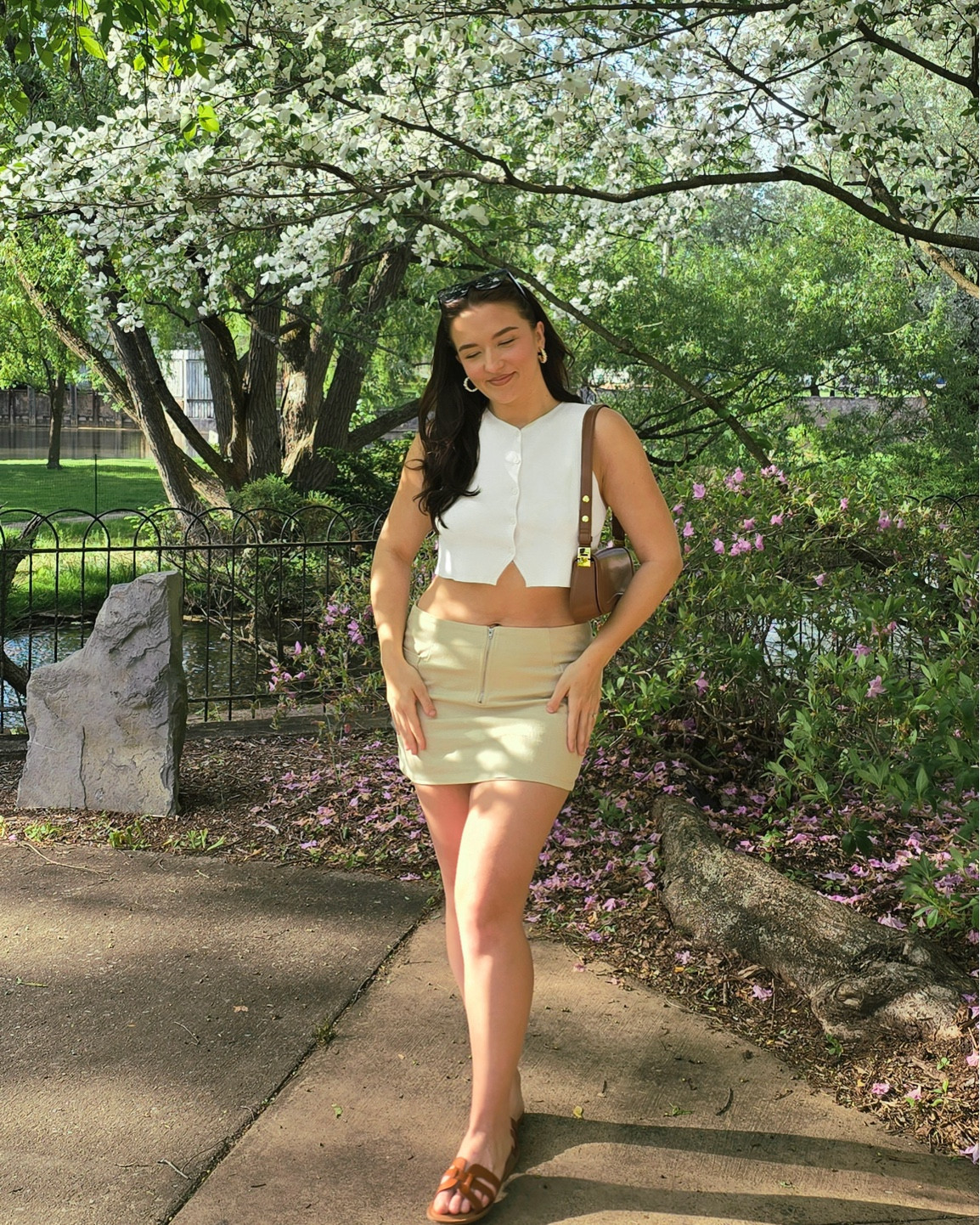 spring fit 
top: L 
skirt: XL
shoes: 11

#LTKFindsUnder50 #LTKMidsize #LTKFindsUnder100