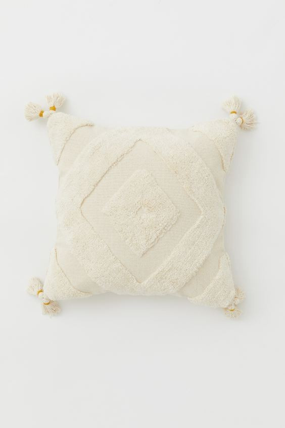 Cushion Cover with Tassels | H&M (US + CA)