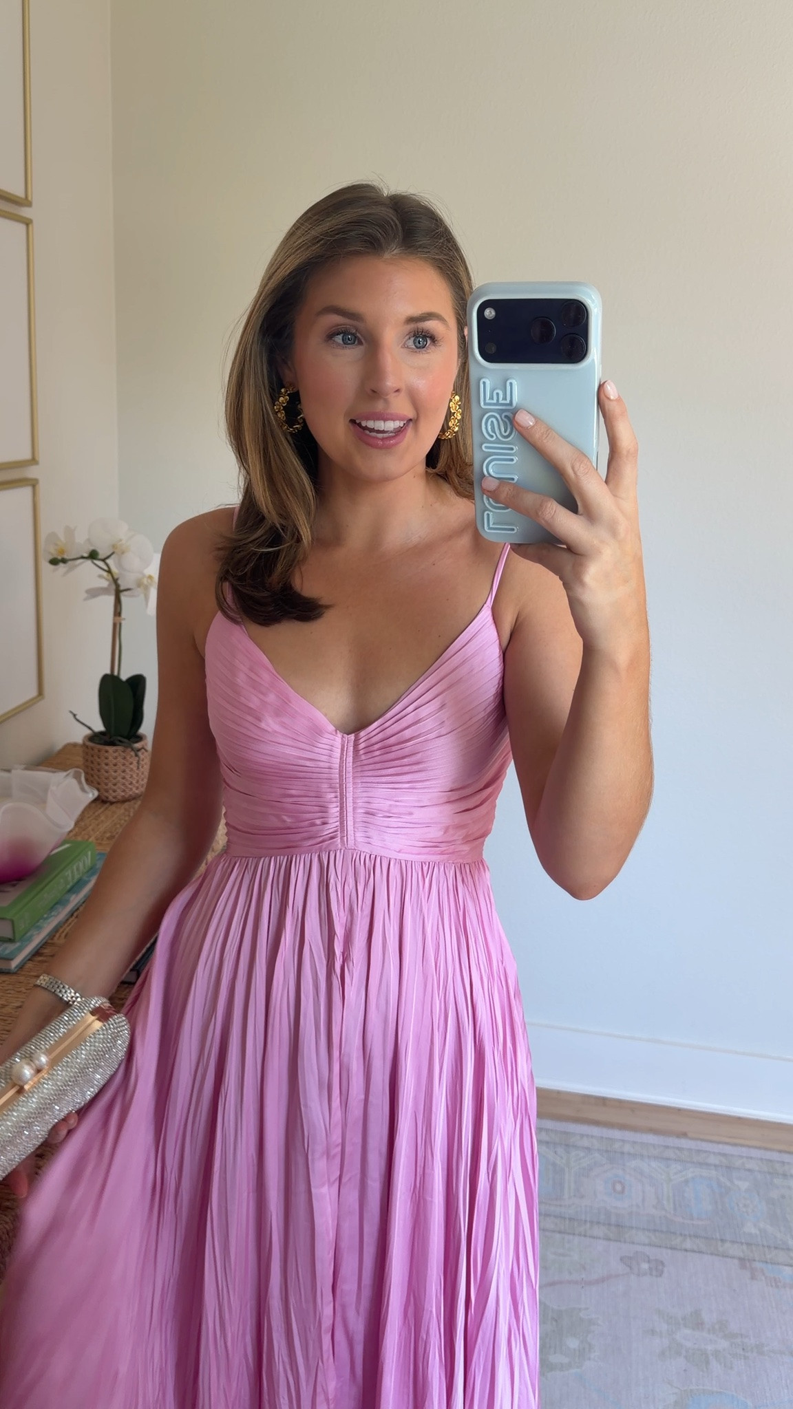 Top selling wedding guest dress lately! Wearing a S! Code LOUISE15