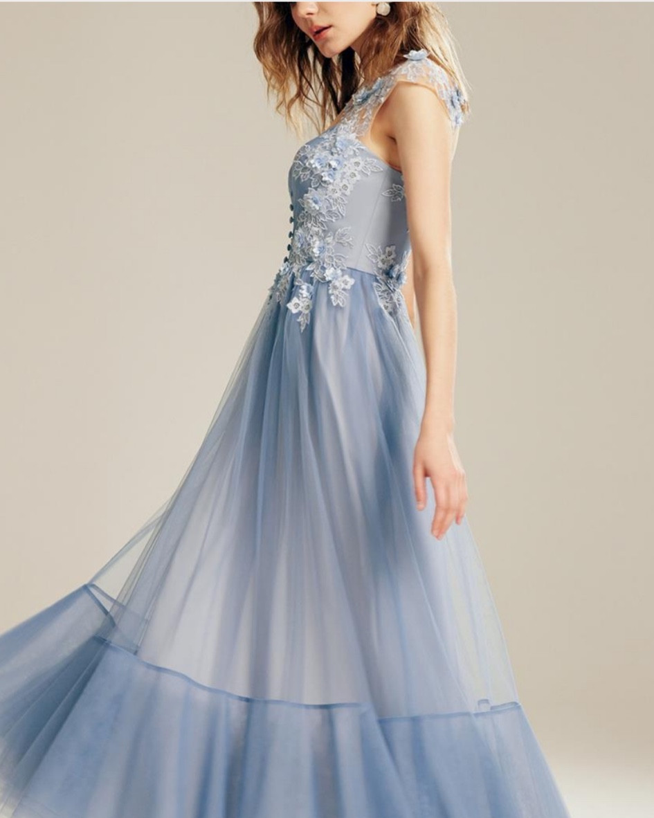 Make everyday romantic 💙 Code HerAvenue for 10% off 🤩

#romantic #blue #dress #romanticdress #prom #wedding #picnic #teaparty  

#LTKparties #LTKwedding
