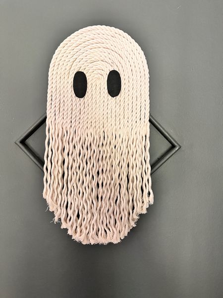Make (or buy!) this cute ghost rope wall hanging. See the full DIY at Jenniferrizzo.com 

#falldecor #halloweendecor #fallhome


#LTKfindsunder50 #LTKHalloween #LTKSeasonal