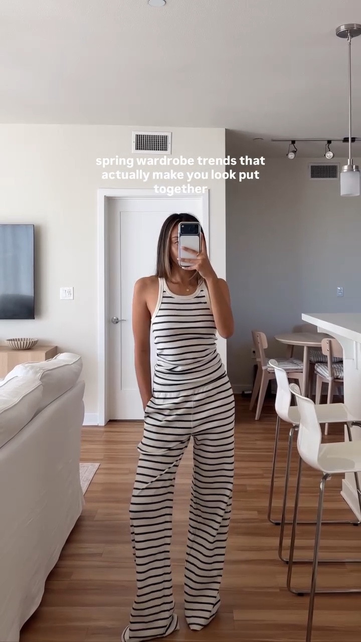 my top spring wardrobe trends:
stripes
matching sets
bold colors (loving reds & yellows lately) 
trucker hats
staple jacket to throw over any outfit 

everything @fahertybrand 

#outfitinspo #outfit #springoutfit #wardrobestaple #outfitinspiration