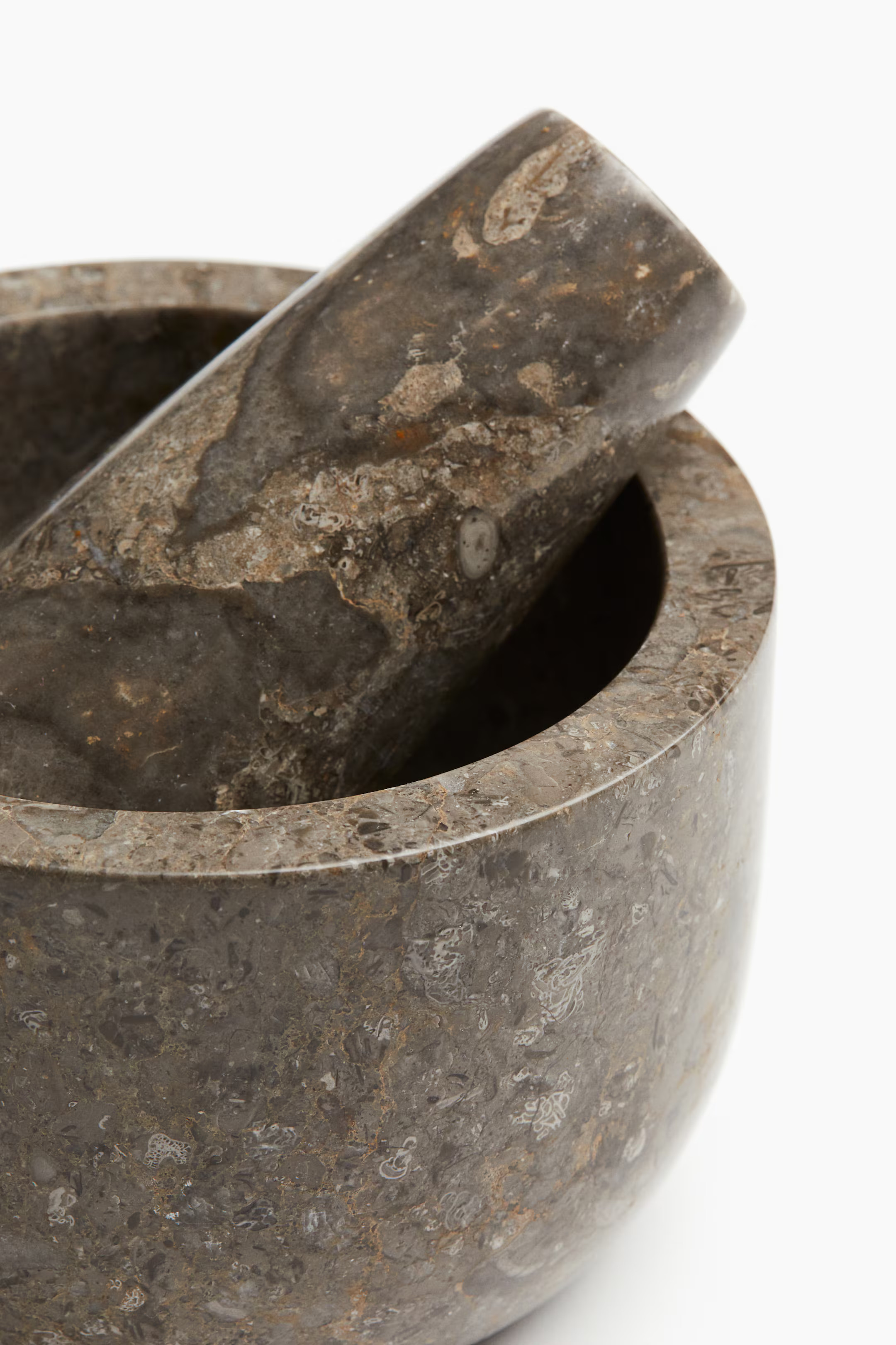 Marble mortar and pestle - Grey - Home All | H&M GB | H&M (UK, MY, IN, SG, PH, TW, HK)