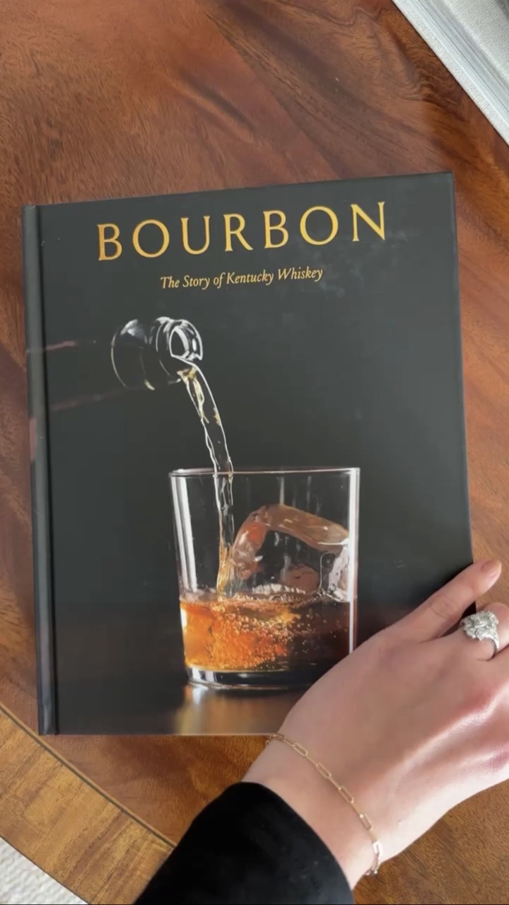 This Bourbon box set includes maps and so many fun details about the Kentucky bourbon trail. Keep this in mind for Father’s Day!

#LTKstorytime #LTKTravel