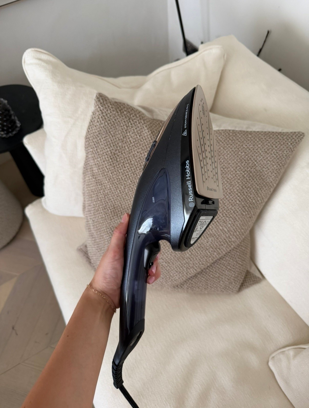 The best steamer/iron 🙌🏼🙌🏼