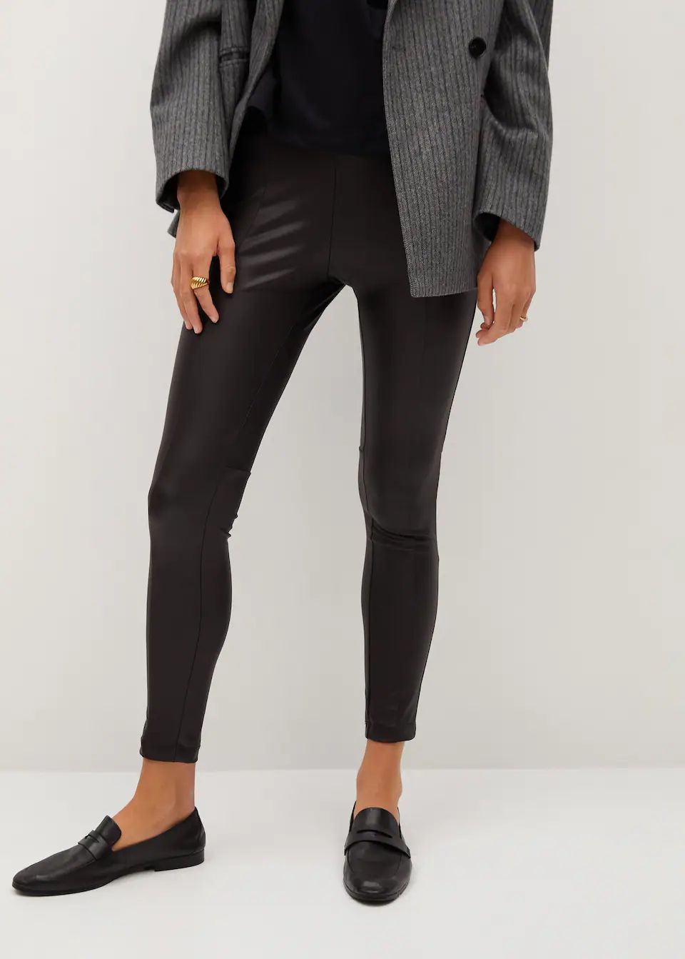 Coated leggings | MANGO (US)