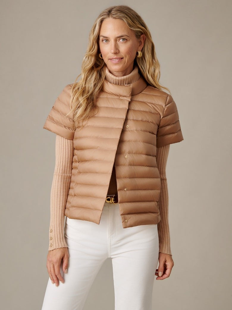 Kennedy Short Sleeve Puffer

Layer up in style with our newest down puffer coat. Short sleeves and front snap closures, the Kennedy is the quilted topper of the season.

#LTKSeasonal #LTKootd #LTKWorkwear