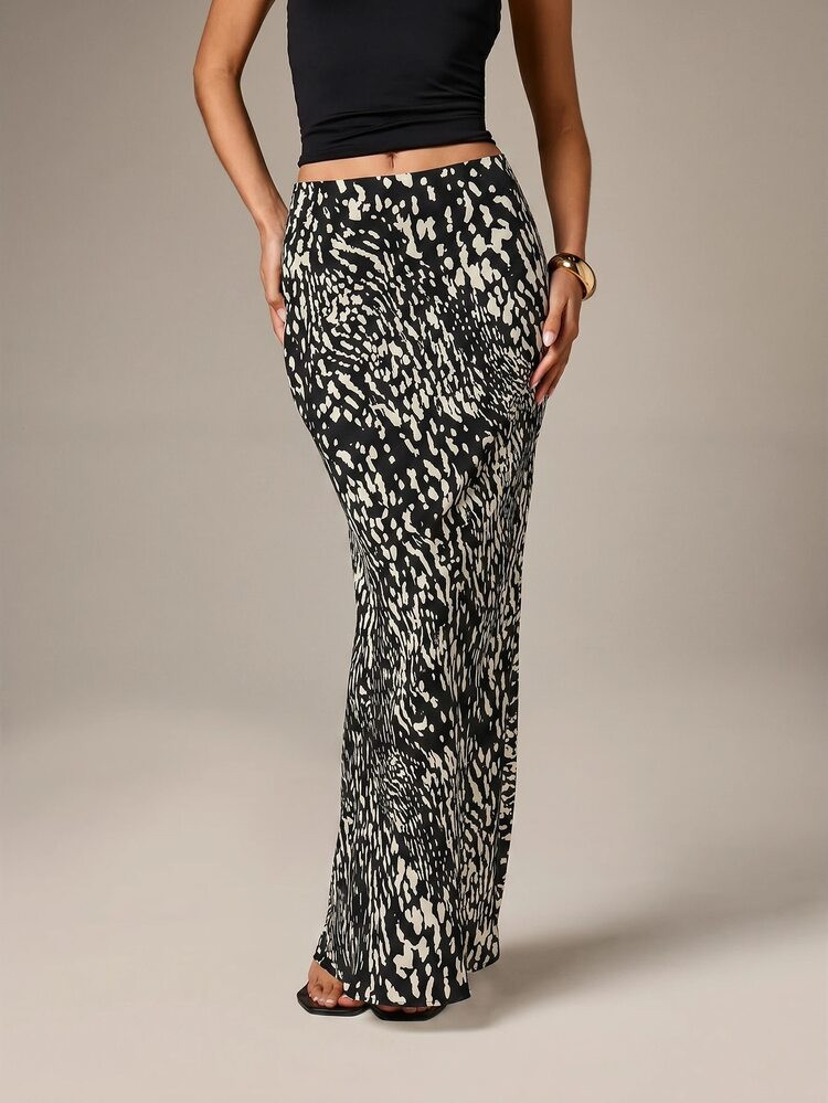 AiiRZ Printed Chiffon Maxi Skirt With Animal Print Bodycon Fit Elegant Floor Length Style | SHEIN