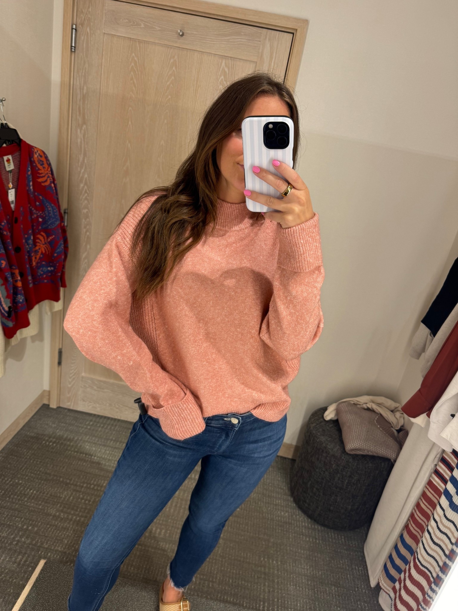 This sweater is SO incredibly soft! I also love the mock neck! 

#LTKSaleAlert #LTKFindsUnder100 #LTKFindsUnder50