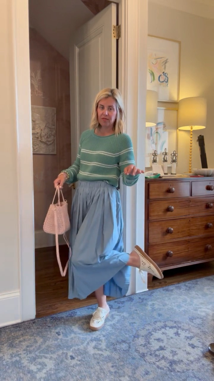 I am all about this color combo….blue, green & pink! Y’all my stack with Allie + Bess comes out February 24th!! Color me happy! 
Sweater & Skirt - xs 
Shoes - 8 

#LTKmomlife #LTKdayinmylife #LTKOver40