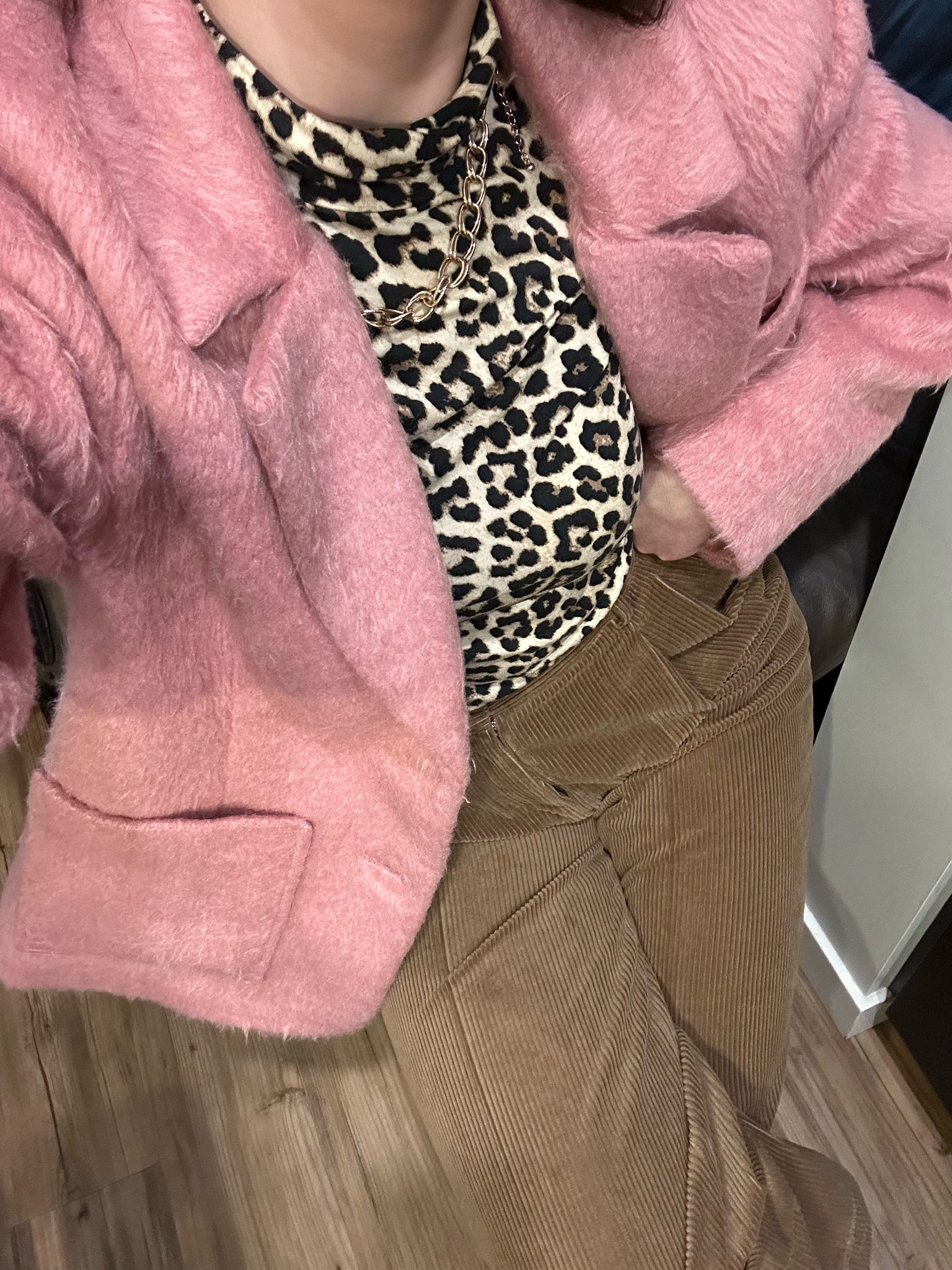 Leopard print is very popular for the spring season and I couldn’t be happier about it!! 

For this outfit, I incorporated different textures to add depth and contrast! I also love the pink & brown colour combo💕🤎 

Spring style, spring outfit, outfit inspiration, style inspiration, fashion inspiration, outfit ideas, what to wear, what I wore, Pinterest aesthetic, Pinterest girl, Parisian outfit, Parisian chic, elevated outfits, pink outfit, daily outfit, ootd, leopard print, trending colours 

#LTKSeasonal #LTKstyletip