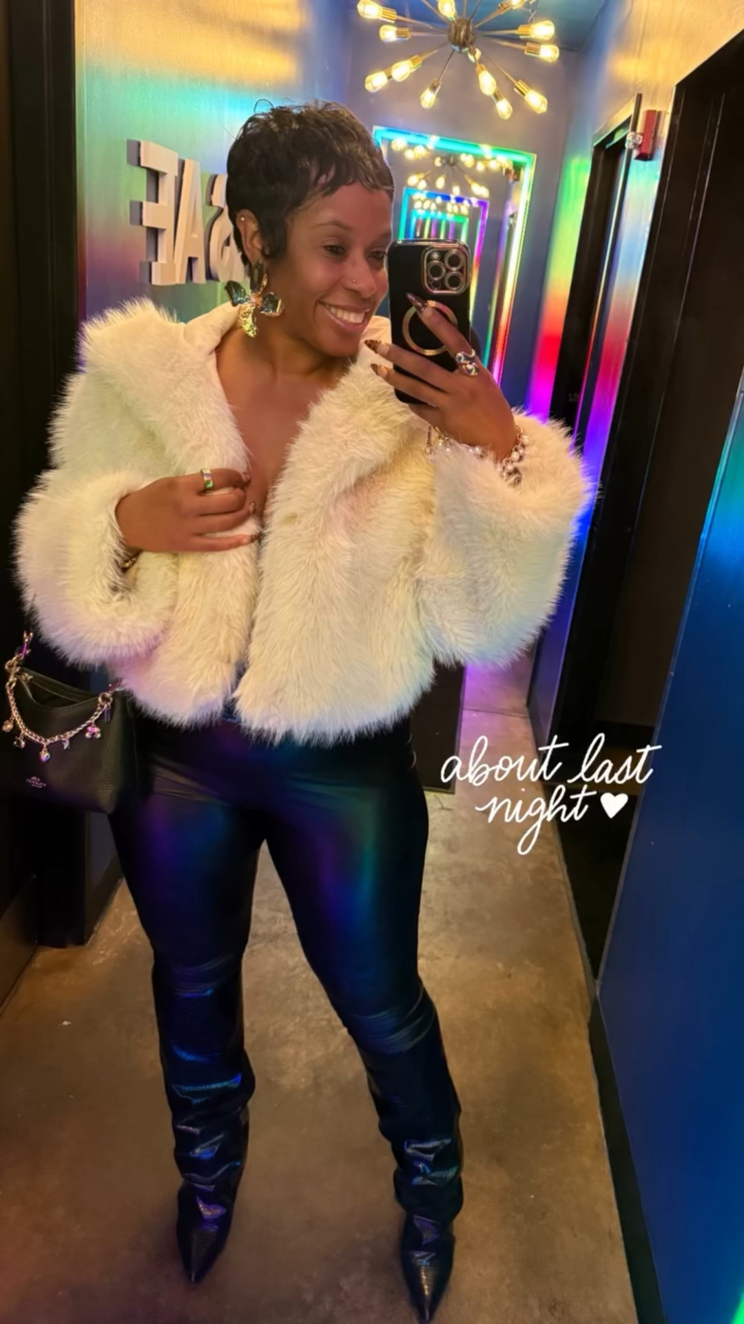Girls Night Out ✨🖤🥂