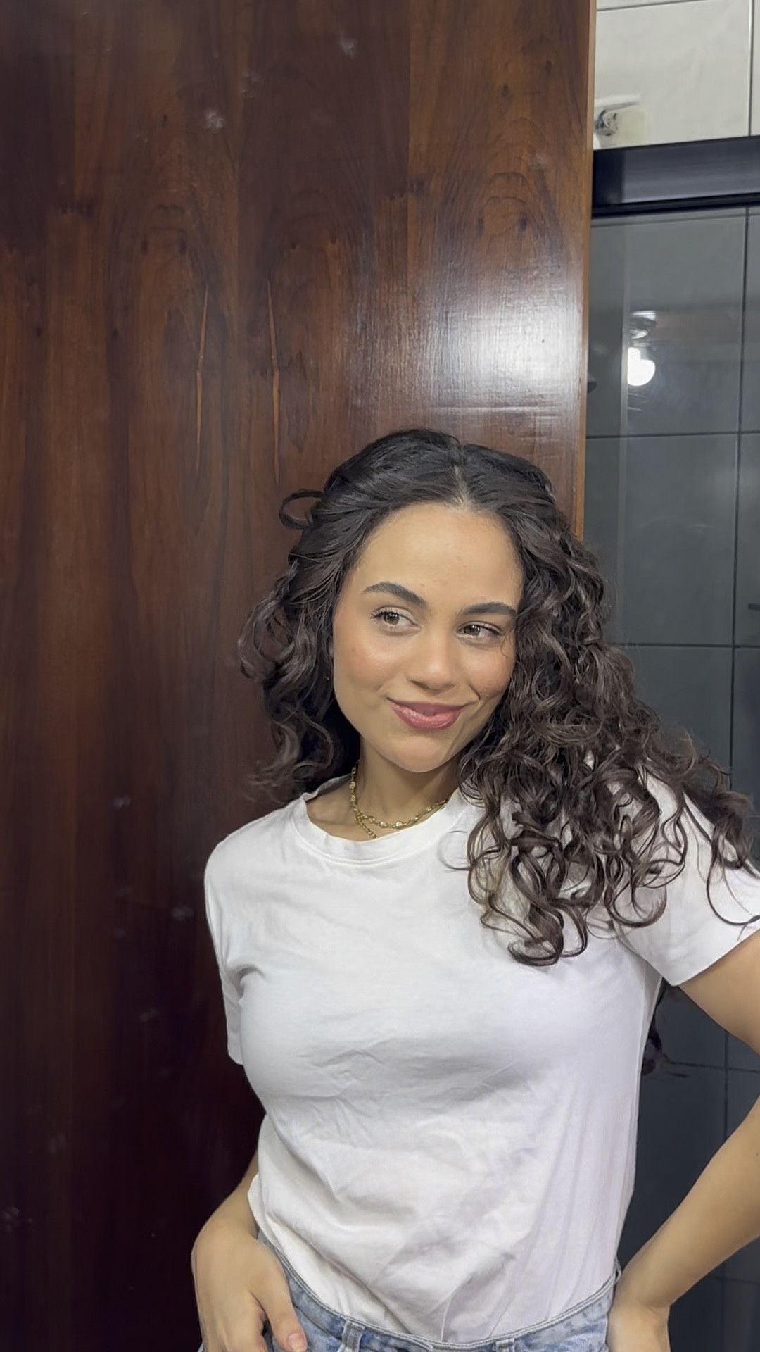 Migas, essa parte não gravou, mas na parte da franja que usei o babyliss também apliquei que o Sérum Glycolic gloss da Elseve para potencializar a proteção! 

#LTKsummer #LTKbrasil #LTKbeleza