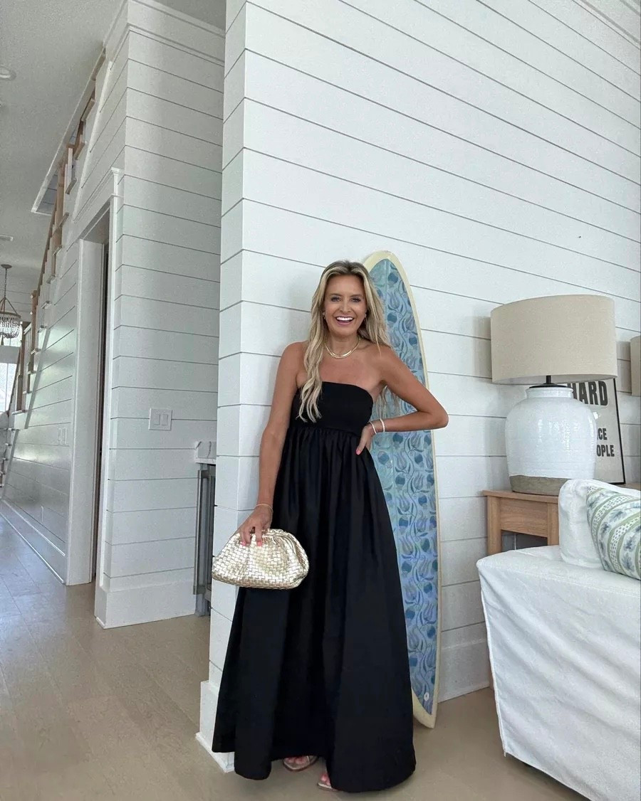 5 little black dresses I’m loving from @walmartfashion - wearing xs in all.

#LTKSeasonal #LTKFindsUnder100 #LTKStyleTip