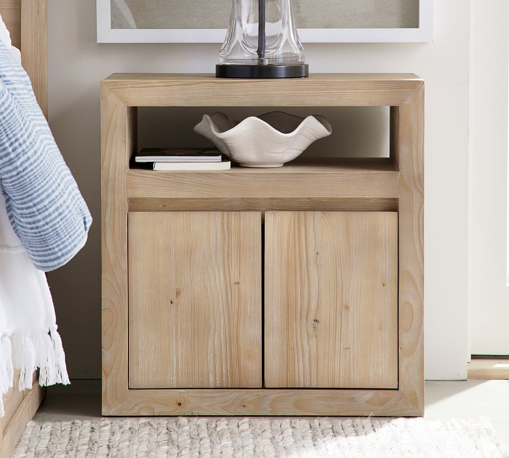 Folsom 25" Nightstand | Pottery Barn (US)