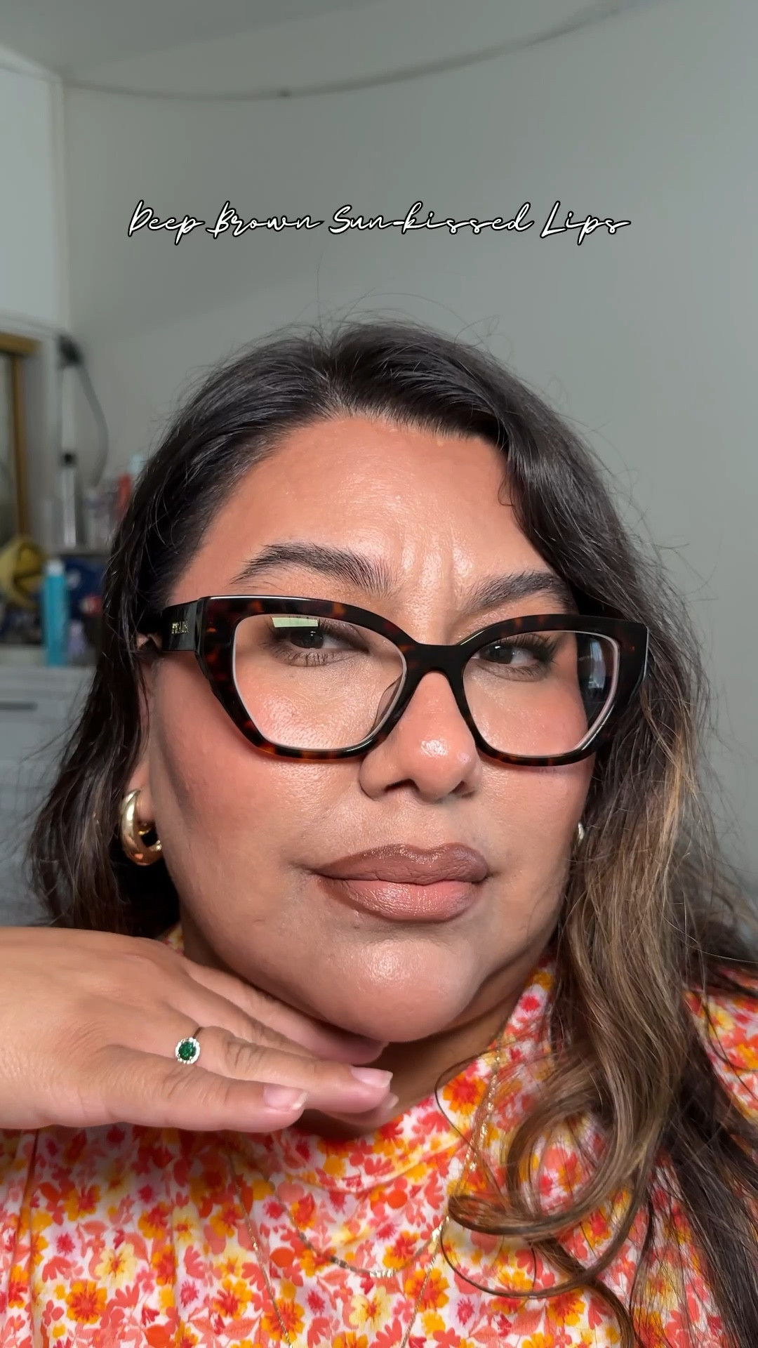 Deep Brown Sun-kissed Lips for the heat! 🐻☀️🔥

@rhode skin 
@Kylie Cosmetics 

Products linked on my LTK 🫶🏻

#lipcombo #brownlipliner #peachylips #springlook #summervibes #fyp

#LTKBeauty