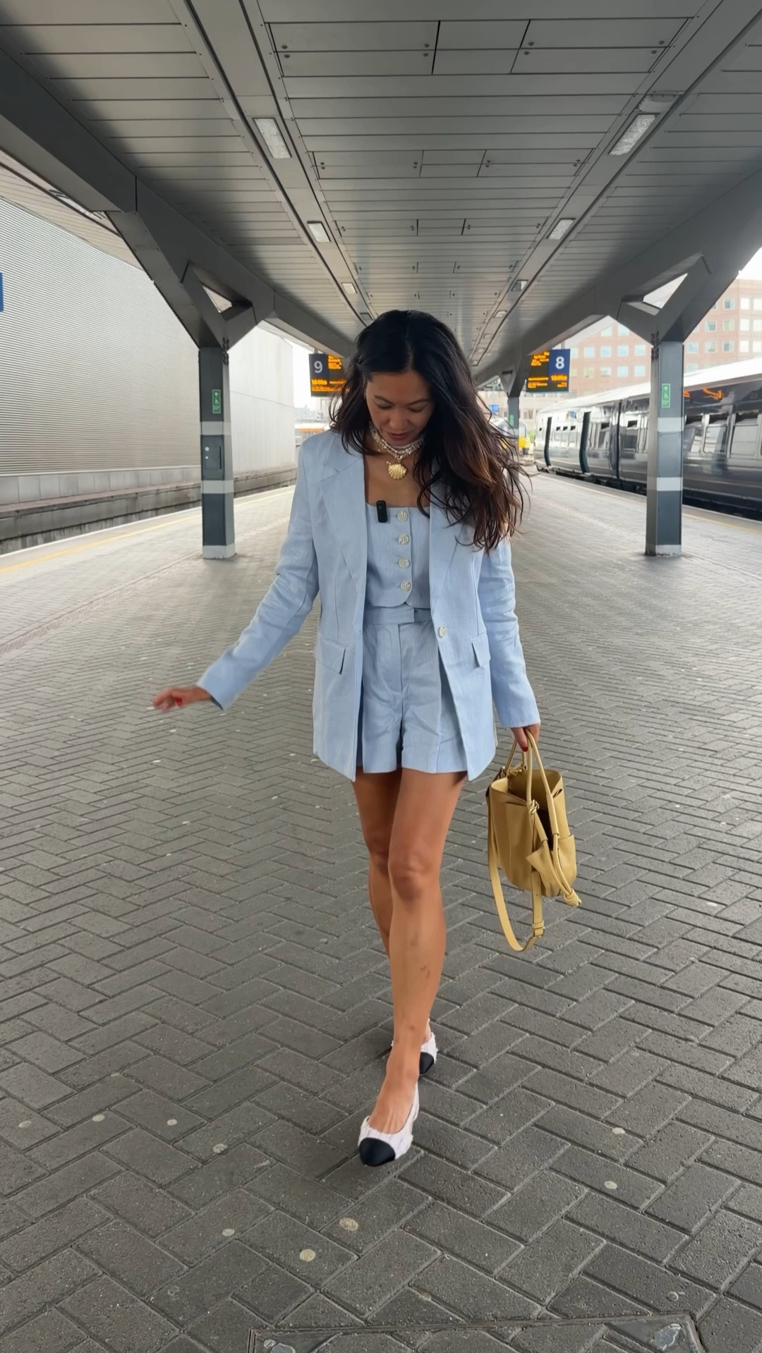 Can you believe this chic 3 piece is from F&F 👌👌 Such a cute fit which I have styled with my Chanel pumps and Loewe bag! What do you think?

#LTKsummer #LTKuk #LTKdatenight