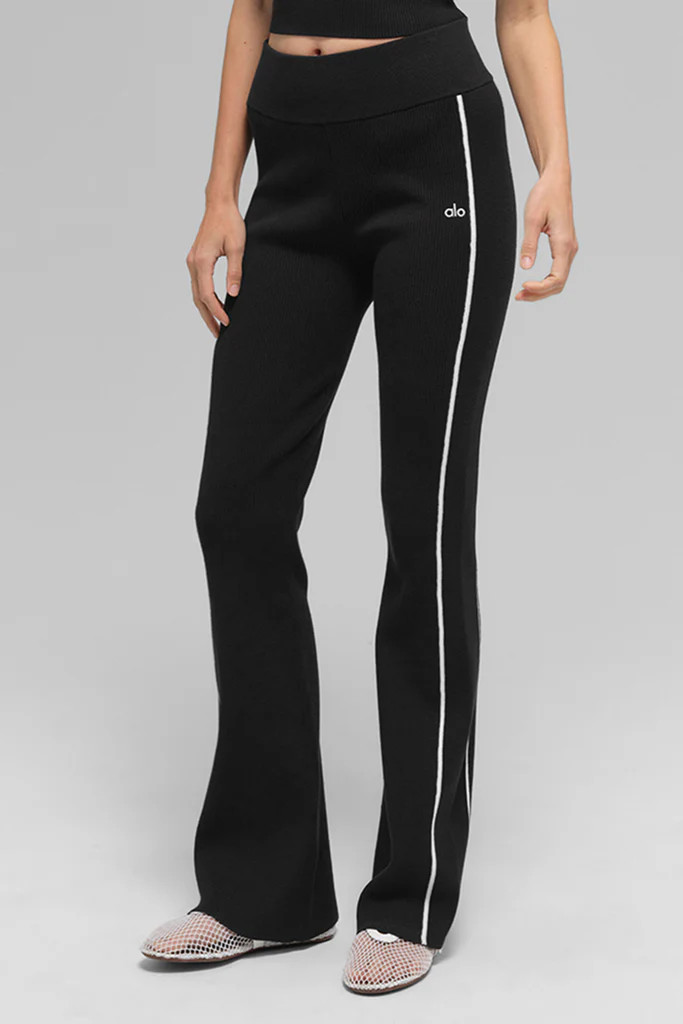 Ribbed Sweater Knit Highline Flare Pant | Alo Yoga (US)