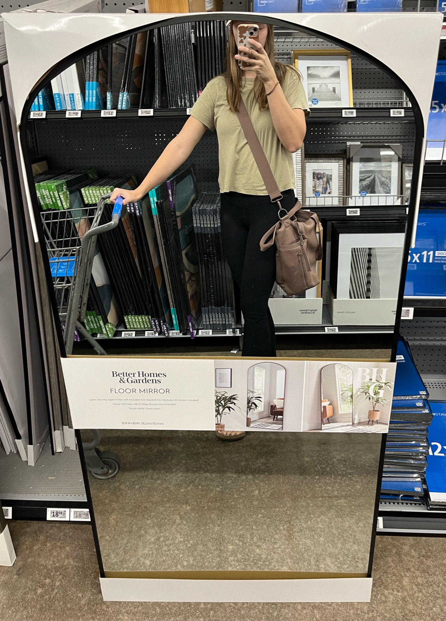 Arched mirror, floor mirror, bedroom decor, Walmart home, home decor, fall decor 

#LTKSeasonal #LTKFindsUnder100 #LTKHome