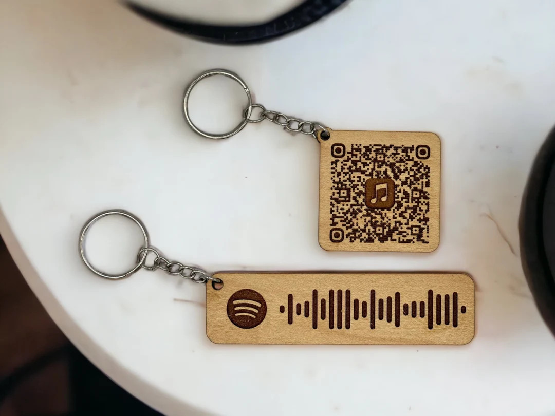 Spotify / Apple / Amazon / Youtube Music Wood Keychain: Scannable and Personalized any Artist/son... | Etsy (US)