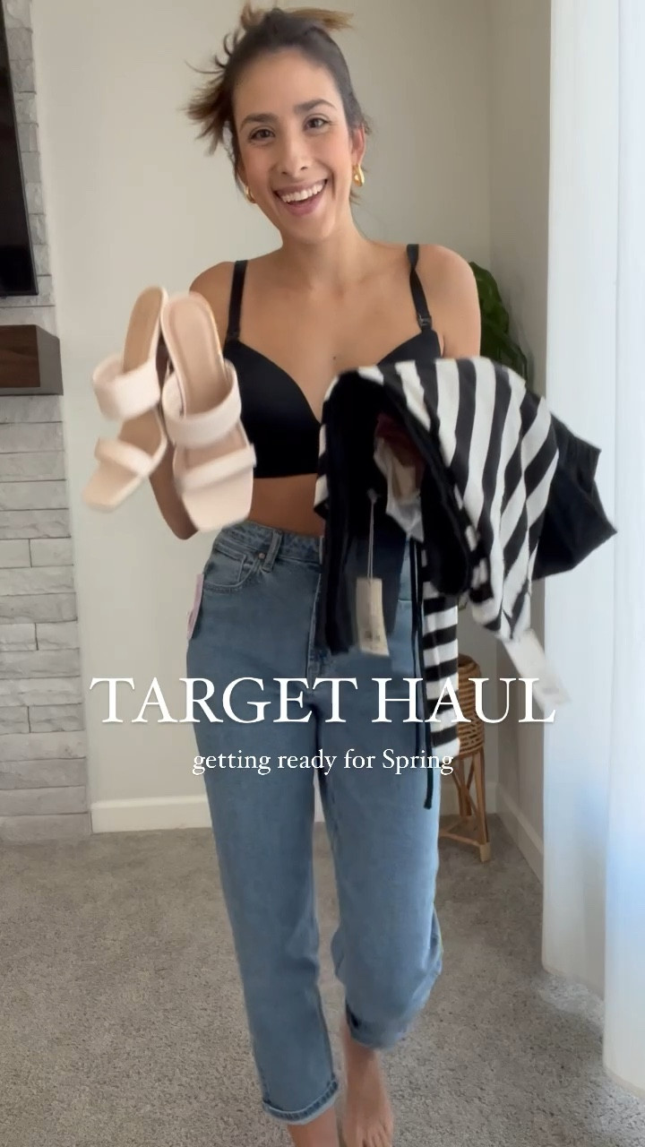 TARGET HAUL - getting ready for Spring w/ neutrals 🖤Find all links on my LTK Shop + stories ✌🏻!
.
.
#targethaul #targetstyle #neutrals #targetspring #momstyle #liketkit #ltkstyletip #ltkshoecrush #ltkbrasil #ltkfind #ltkunder50 