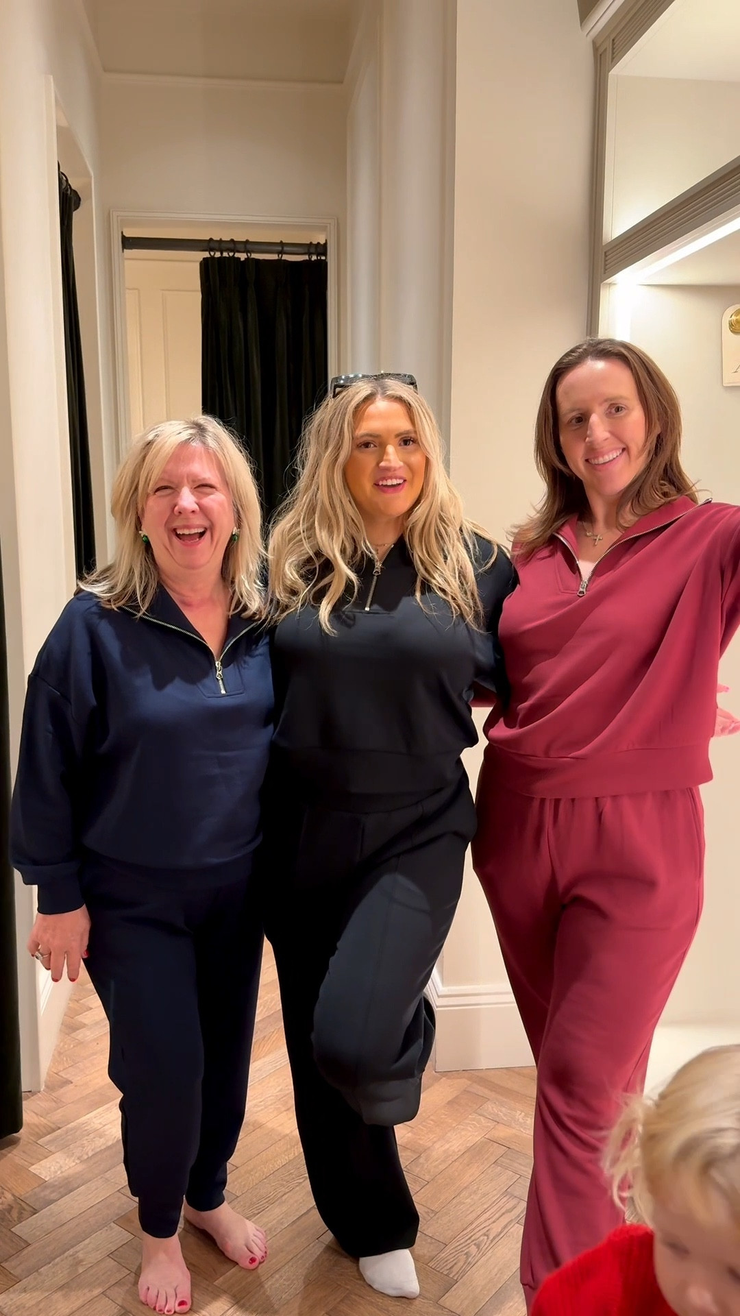 Perfect Christmas gift - these Varley sweat sets! I wear medium top and XL bottoms. These are the softest, chicest sets! 

#LTKGiftGuide #LTKMidsize #LTKmomlife