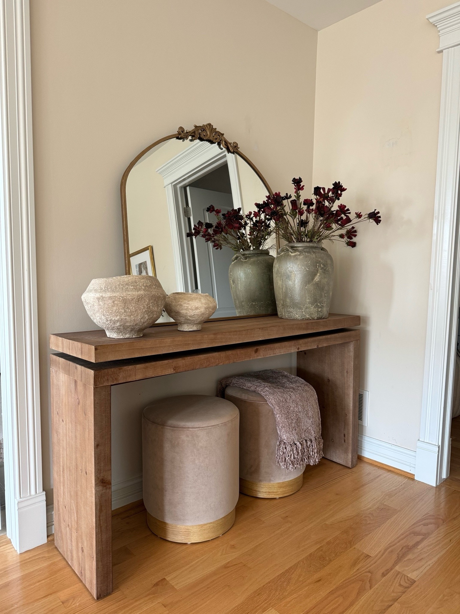 My console table is in stock @wayfair and on sale now for Wayfair’s End of Year Clearance, up to 60% off + fast shipping! @wayfair #wayfair #wayfairfinds #wayfairhome #consoletable #

#LTKHome #LTKSaleAlert #LTKSeasonal