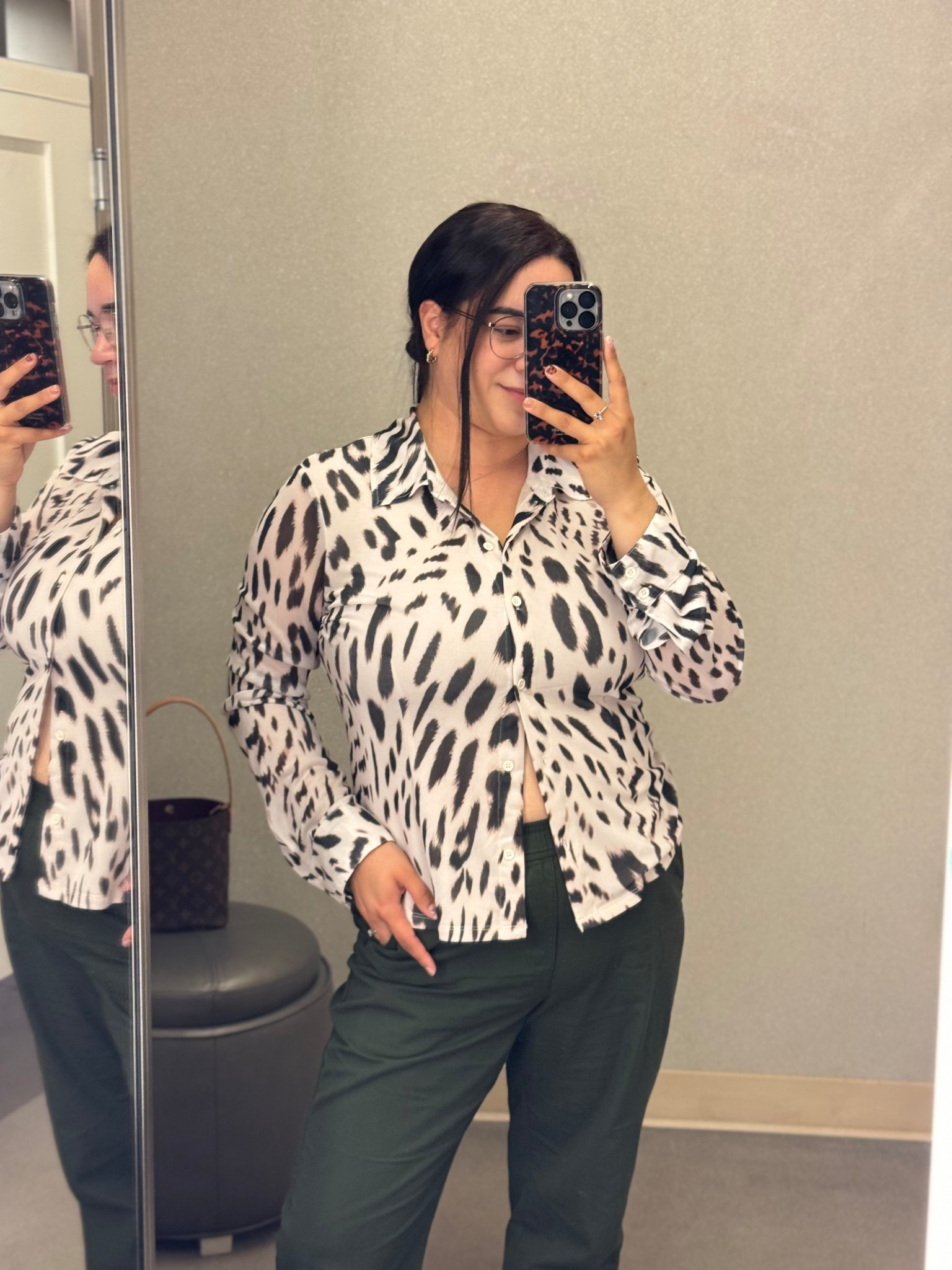 Sanctuary Blouse
Uniqlo Pants

#LTKootd #LTKdayinmylife #LTKSaleAlert
