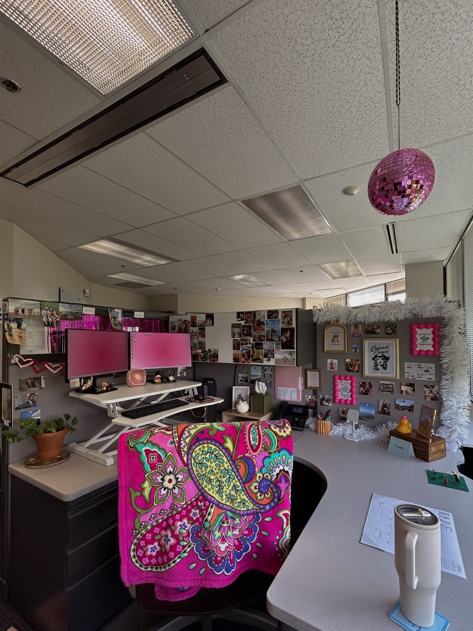 My home away from home 

#LTKFindsUnder50 #LTKHome #LTKWorkwear