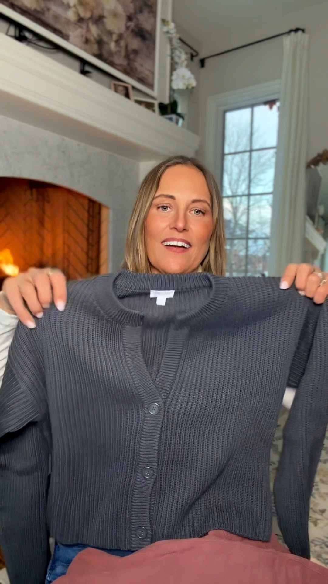 Gray knitted sweater with a vneck  

#LTKgrwm #LTKootd #LTKOver40