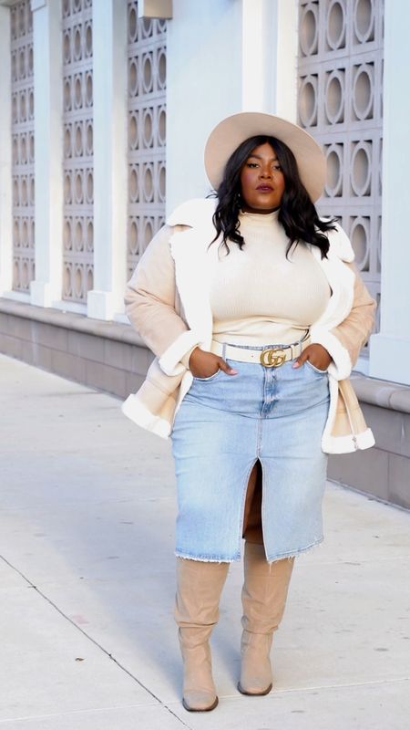 SHEARLING IS TRENDING! This cozy fabric can be found in coats, jackets, boots and blankets. I’ve rounded up some of my favorite ways to incorporate shearling in your life this season. 

#shearlingjacket #shearling #cozyclothea #widecalfboots #plussizethanksgivingoutfit 


#LTKsalealert #LTKplussize #LTKfindsunder100
