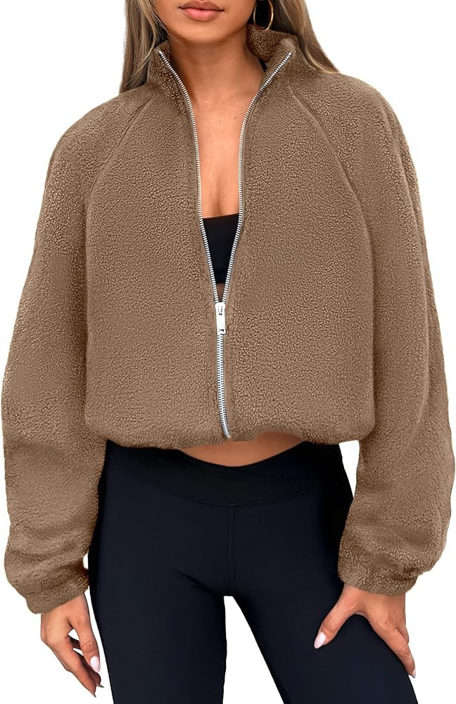 PRETTYGARDEN Womens 2025 Winter Fleece Jacket Trendy Long Sleeve Zip Up Cropped Warm Sherpa Coat ... | Amazon (US)