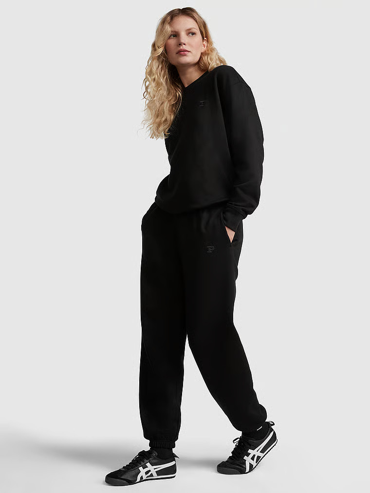 Everyday Fleece Baggy Campus Sweatpants | Victoria's Secret (US / CA )
