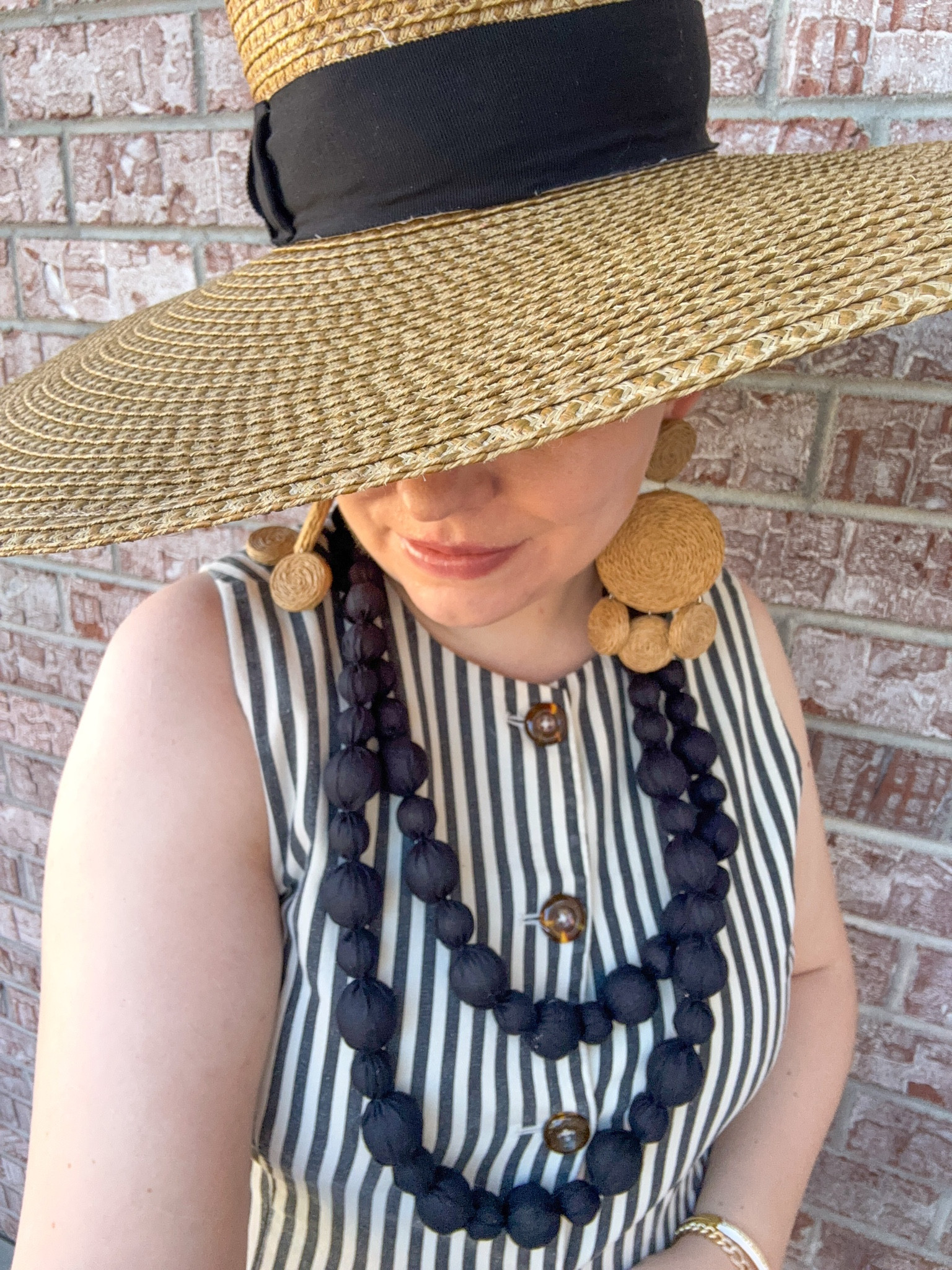 Tropical Luxe - Look 3 
A curated style series

This may be a controversial take but I LOVE these sleeveless vests that have taken over. Especially ones with this silhouette- they are so easy to style with a variety of necklaces and look tailored while being genuinely comfortable. Fight me in the comments if you must. 

Vest - Simon Miller
Earrings - Simon Miller
Hat - Eric Javits
Bag - Vintage 
Heels - Dillards
Pants - Dillards
Necklace - Dillards
Bracelets & Ring - Rocksbox

Comment SHOP below to receive a DM with the link to this post on my LTK ⬇ https://liketk.it/5Zqvn #ltksalealert #ltkseasonal #ltktall

#LTKTravel #LTKTall #LTKootd