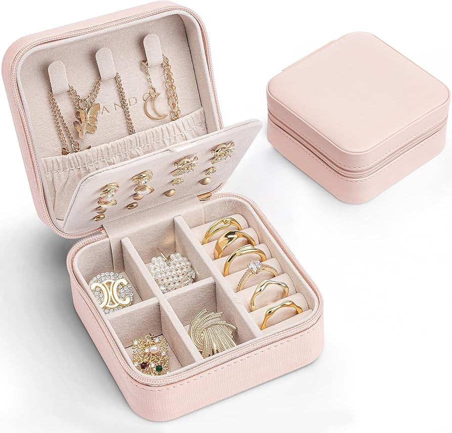Vlando Travel Jewelry Case with 16 Earring Plates,Small Travel Jewelry Organizer Box,Portable Dis... | Amazon (CA)