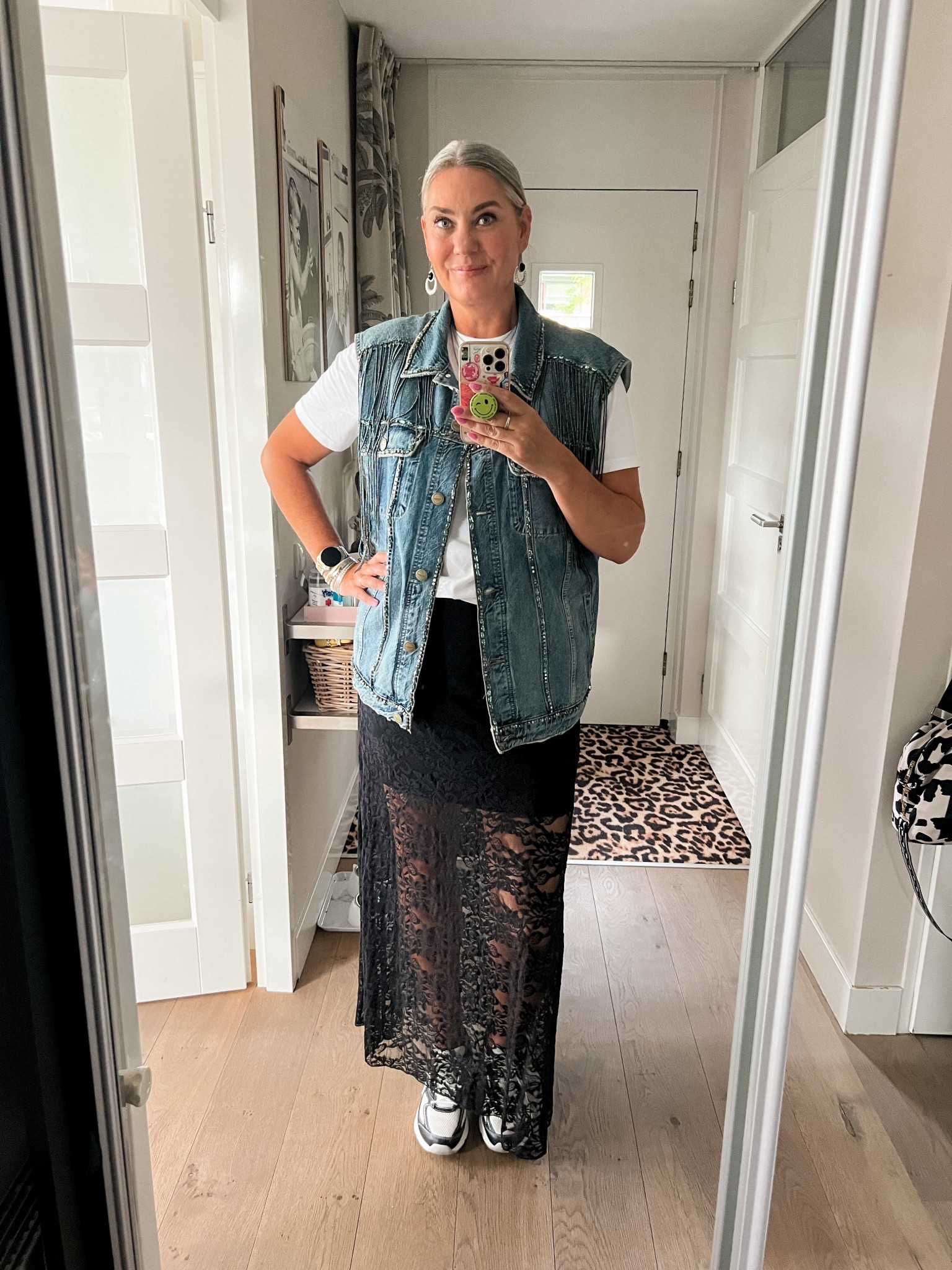 Ootd - Wednesday. An oversized, embellished denim vest with sparkly fringe (L), paired with a high quality basic white t-shirt, a black tall lace maxi skirt (L) and Skechers sneakers. 



#LTKeurope #LTKsummer #LTKnederlands