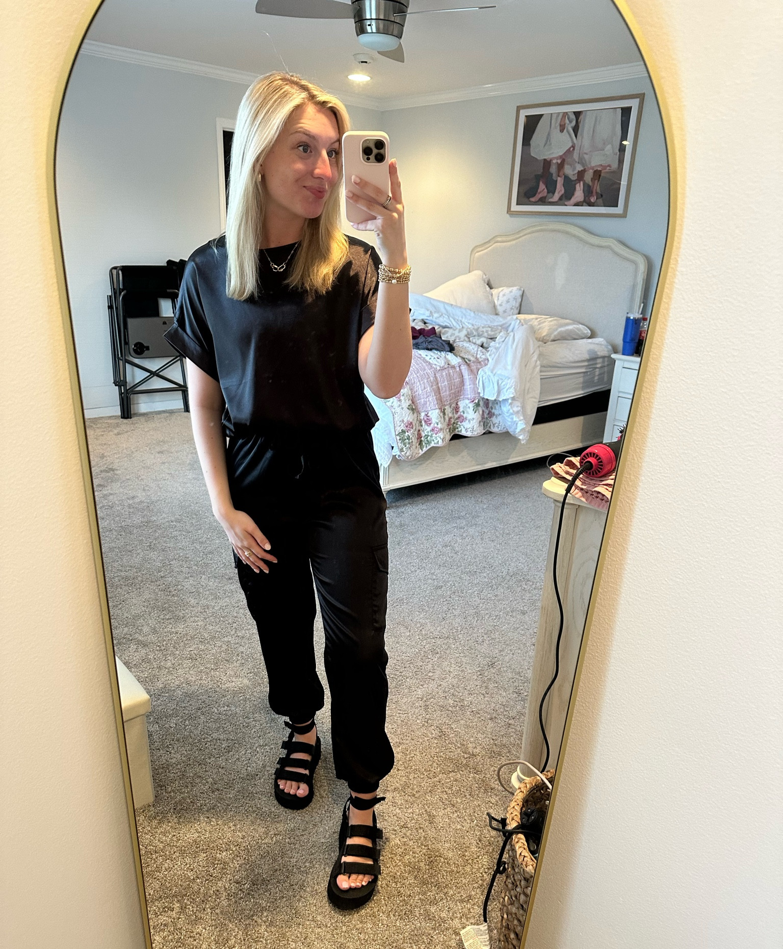 The cutest outfit for school! All from SHEIN! It’s silky and so comfy!🙌🏼😍 