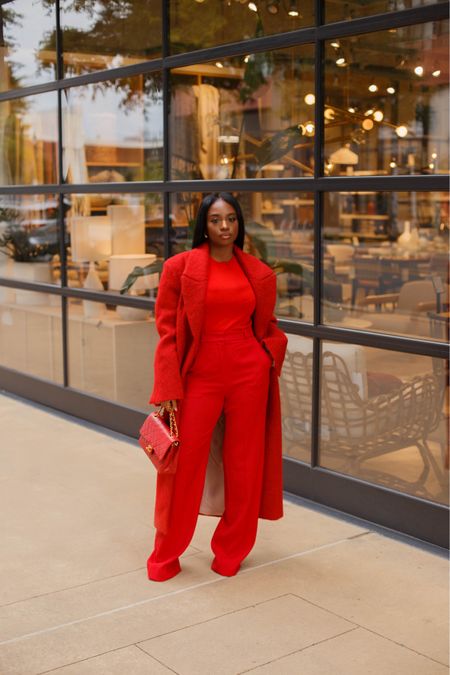 Red Season ✨
Outfit linked in bio ❤️ #ootd #holidayseason