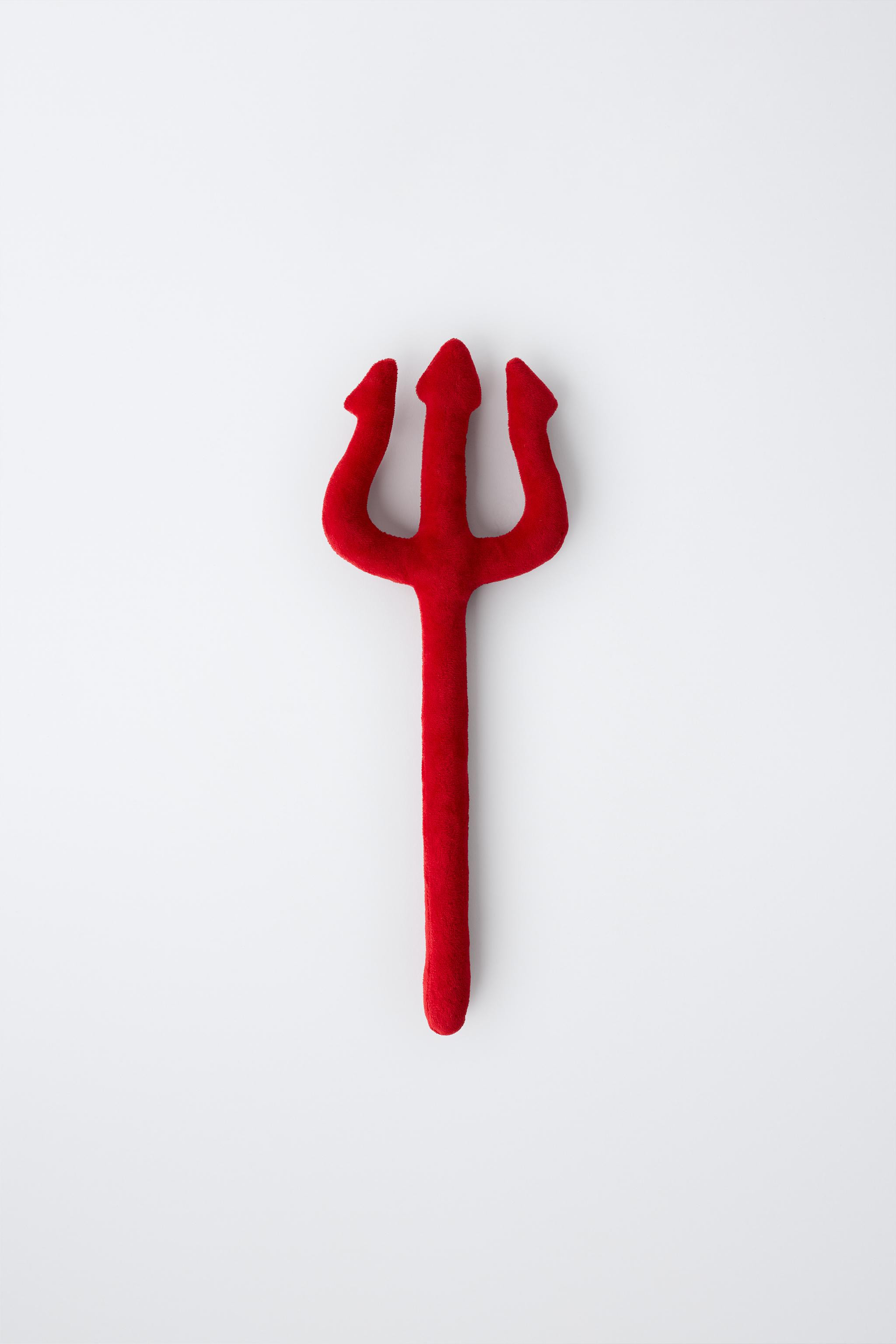 DEMON COSTUME TRIDENT | Zara UK