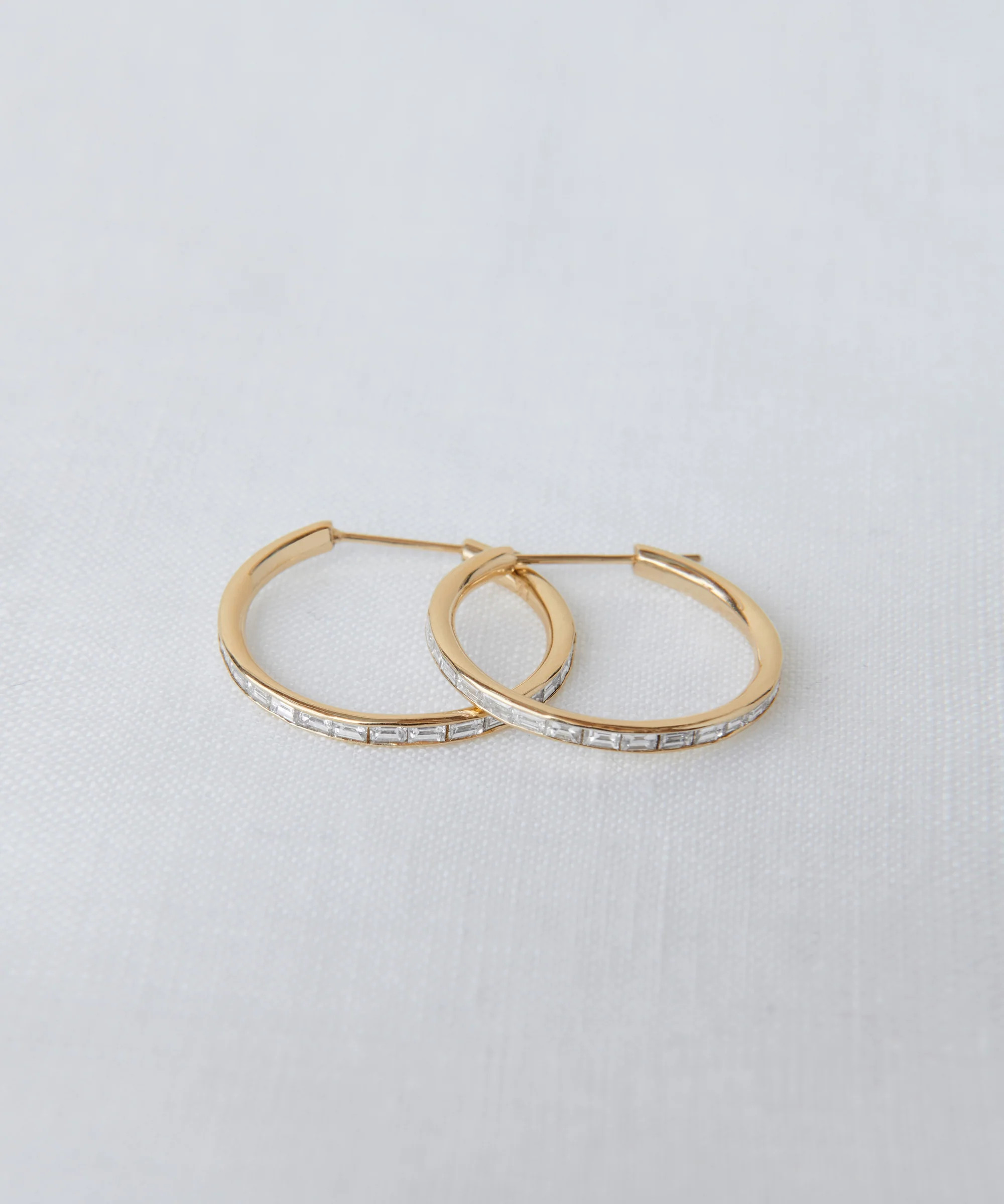 June Baguette Hoops | Jenni Kayne