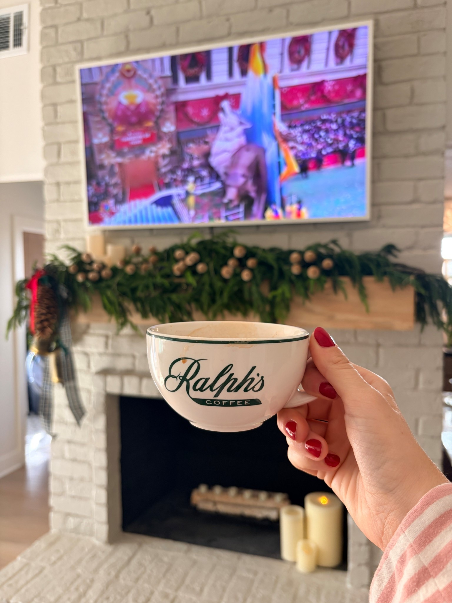 My garland is currently on sale and truly the best! An investment that you will keep for years to come. I used this on our stairs in our previous house and layered it over the mantel in our new house for a full look 🎄🤍

#LTKCyberWeek #LTKSaleAlert #LTKHoliday
