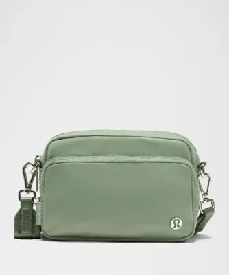 Everywhere Crossbody Bag 2L   Metal Hardware | lululemon (AU)