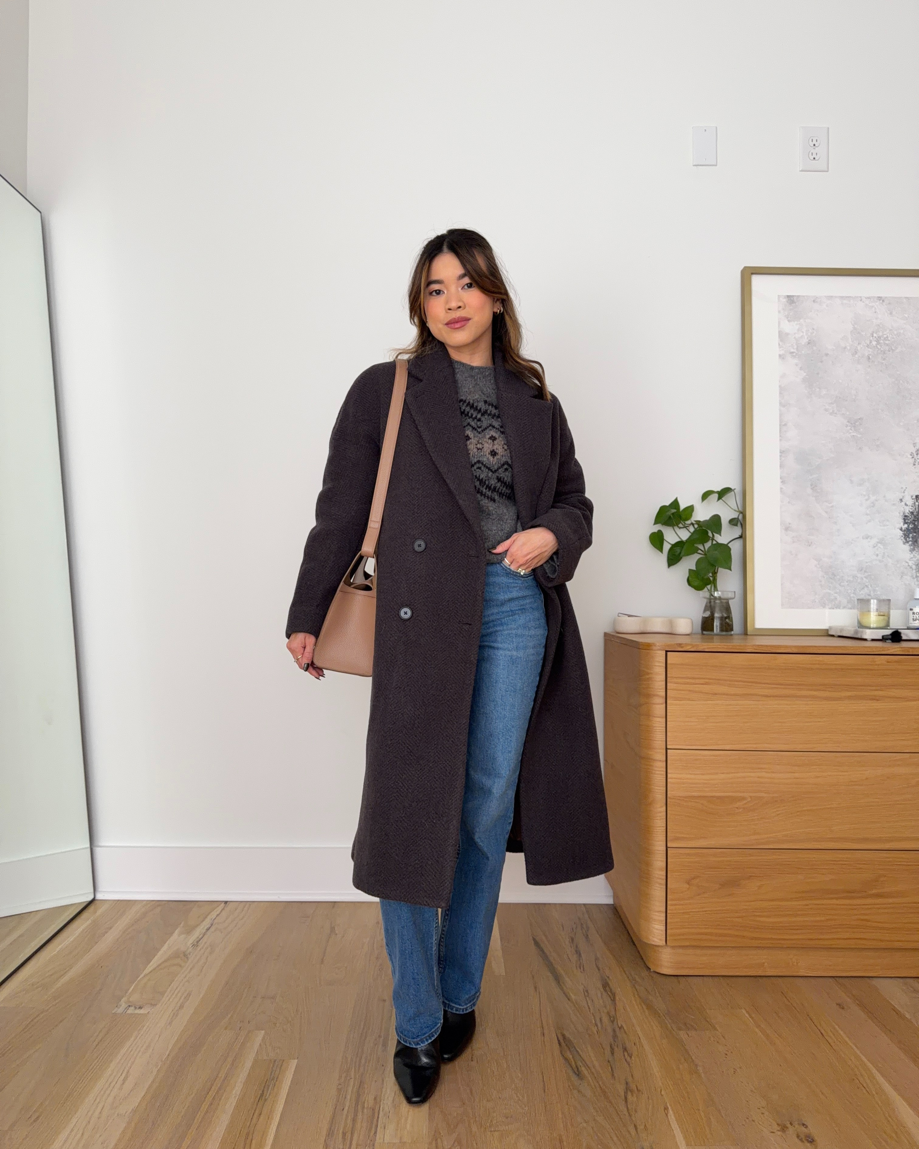 It’s time to shop the @Aritzia sale!! 
Here’s everything you need to know to shop Aritzia 20% off this week!

Aritzia Clientele Sale: 20% off Everything, including 20% off The Super Puff
Thursday, November 20th at 4pm PST - Monday, November 24th

Aritzia Black Fiveday/Public Sale: 20% off Everything, including 10% off The Super Puff
Tuesday, November 25th - Monday, December 1st
Sizing info: XS sweater, 2XS coat, 24 in the jeans!

petite fashion, get dressed with me, outfit inspiration, ootd, nashville outfit, Nashville influencer, petite style, vacation style, casual outfits, mom style, petite pants, winter dress, winter outfit, winter pants, winter outfit inpso, winter outfit idea,  winter top, winter style, autumn sweater, fall sweater, winter sweater, cozy sweater, cold weather sweater, cold weather outfit, winter bag, winter purse, denim, jeans, winter denim, fall jeans, fall jacket, jacket, winter jacket, winter coat 

 

#LTKCyberWeek #LTKGiftGuide #LTKSaleAlert