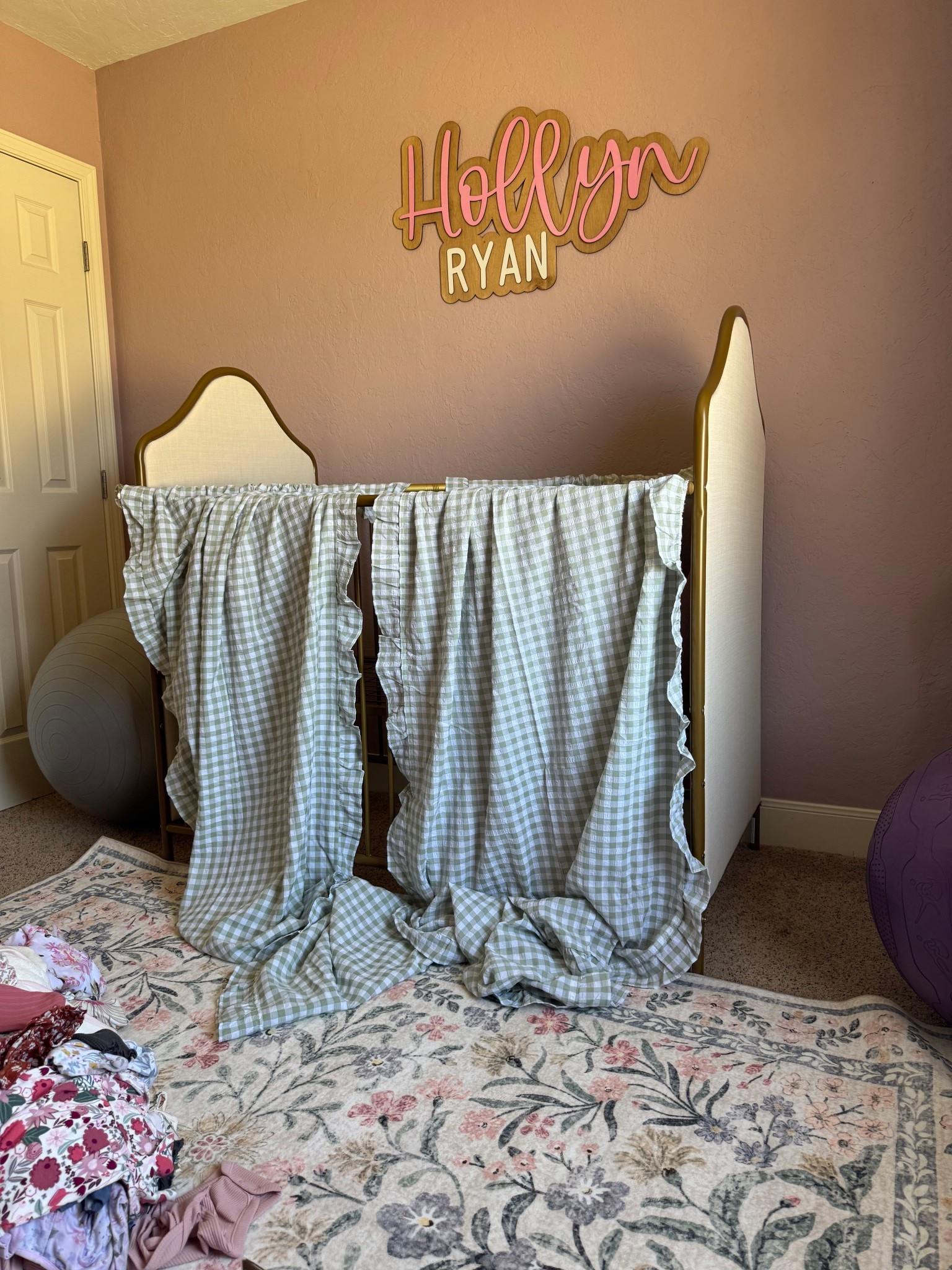 Nursery updated links! 

Baby girl
Baby nursery 
Crib
Gingham curtains 
Nursery rug 
Girl crib 
Baby

#LTKBaby #LTKBump