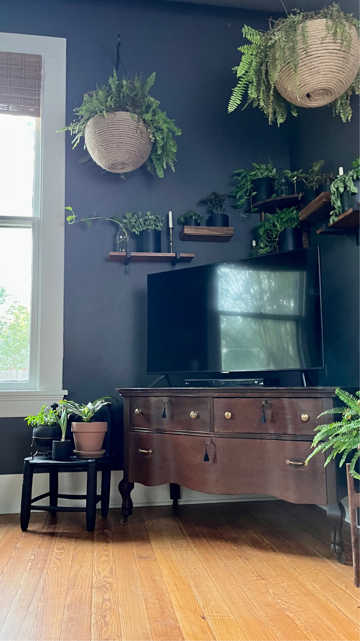 What’s better than an antique dresser? One with skeleton keys and tassels 🗝️✨

#LTKFind #LTKunder50 #LTKhome